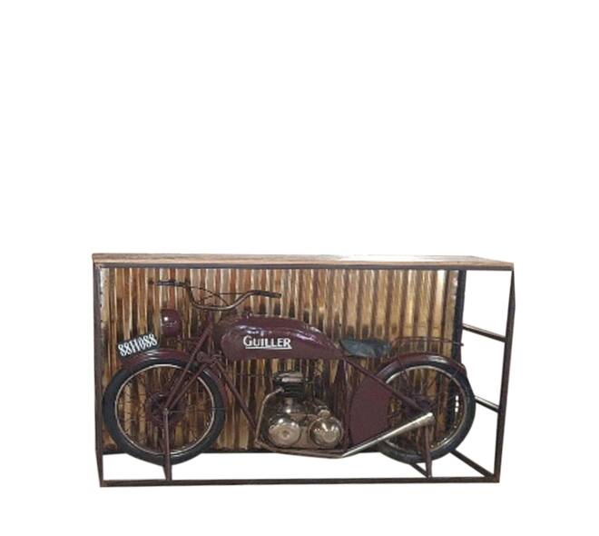 “Vintage scooterbar in modern interieur met warme neutrale tinten en minimalistische styling”