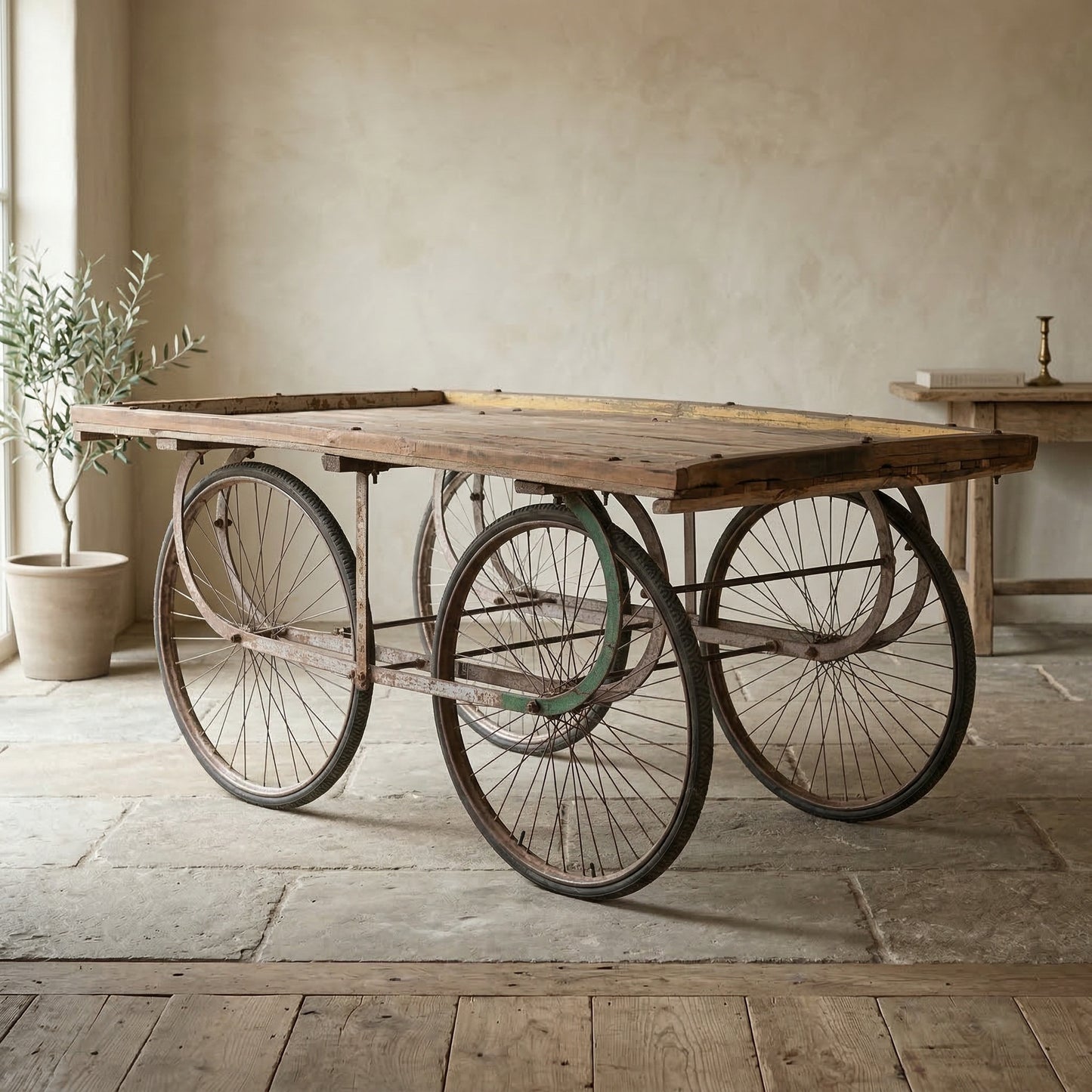 “Vintage houten kar in stijlvol interieur met natuurlijke materialen en warme neutrale kleuren”